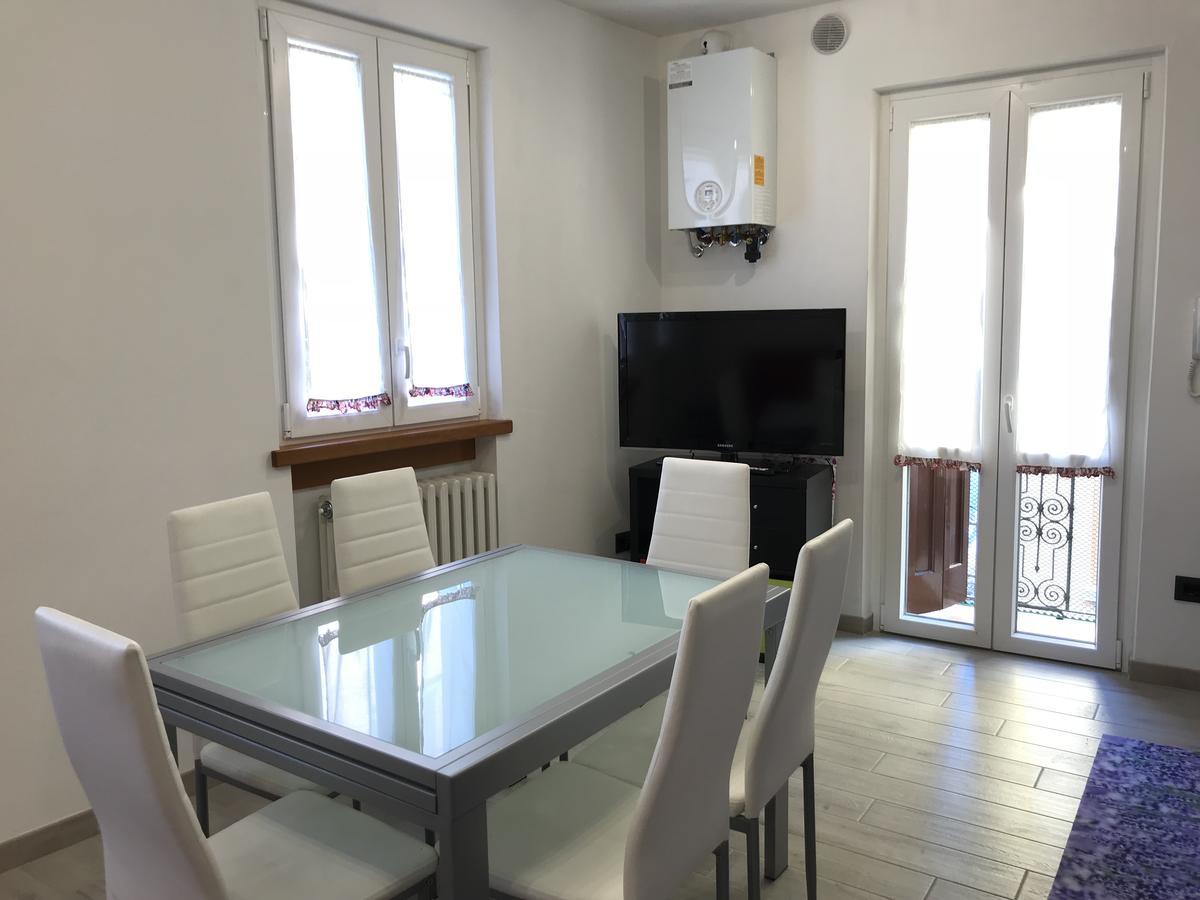 Casa Al Borgo Leilighet Garda  Eksteriør bilde
