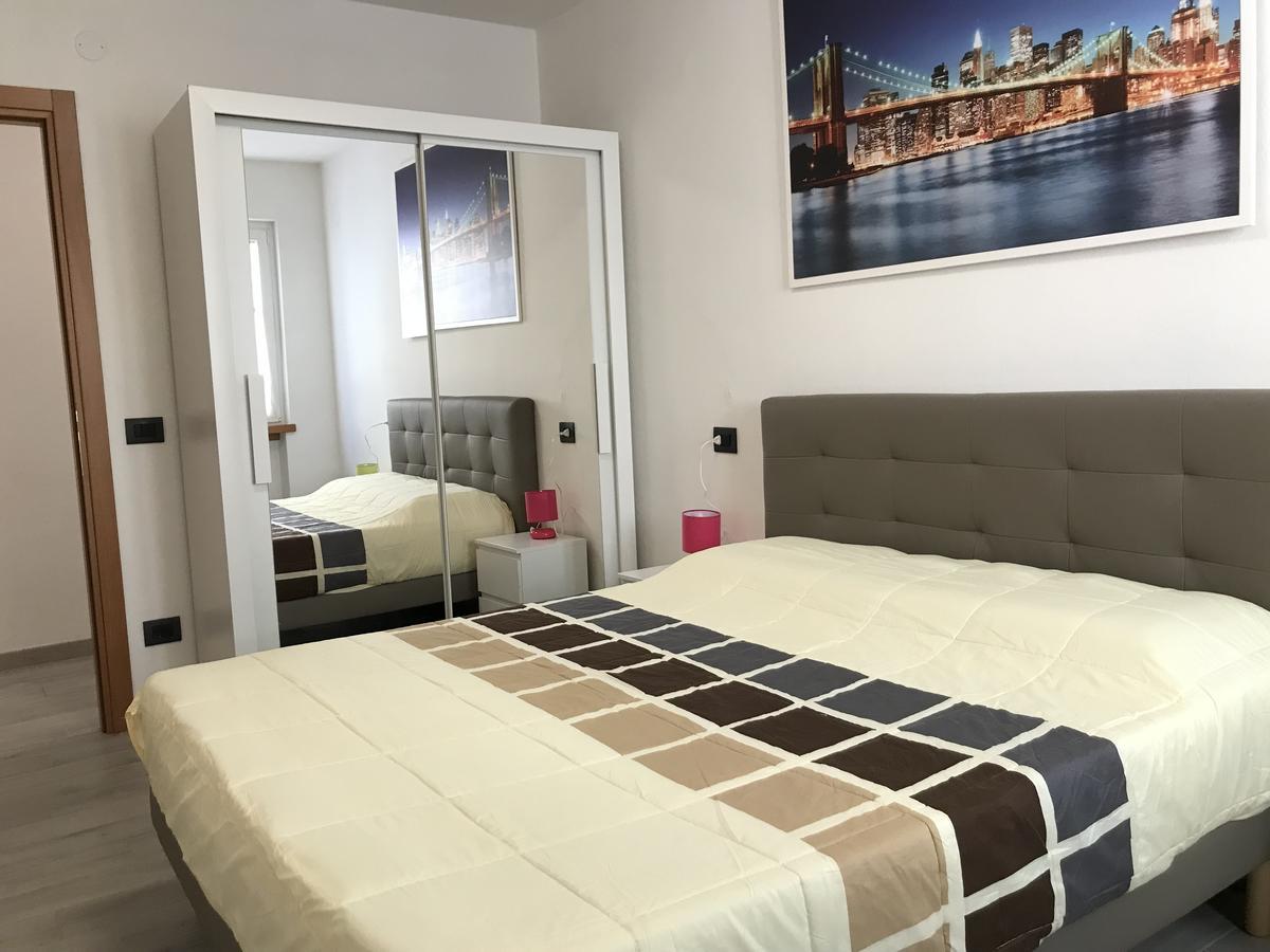 Casa Al Borgo Leilighet Garda  Eksteriør bilde